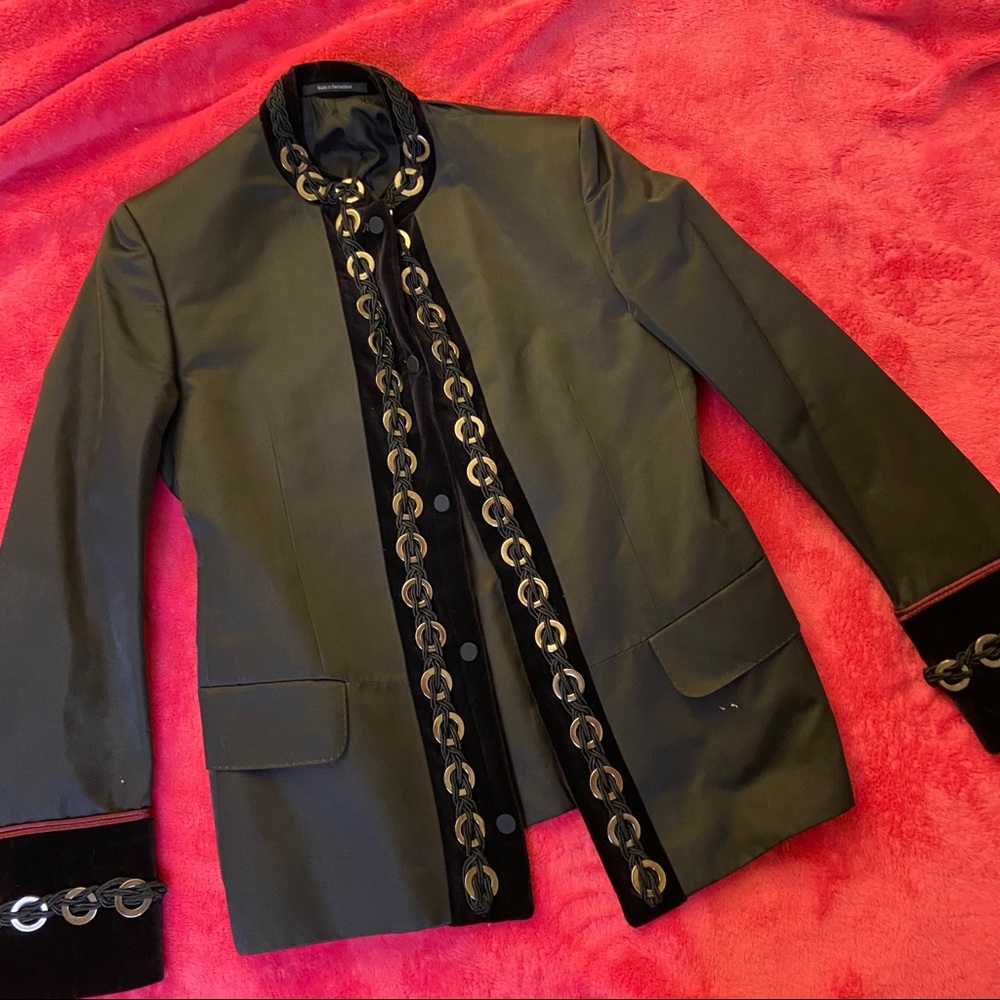 Gucci Sports Coat (2018 PARIS FASHION WEEK ITEM!)